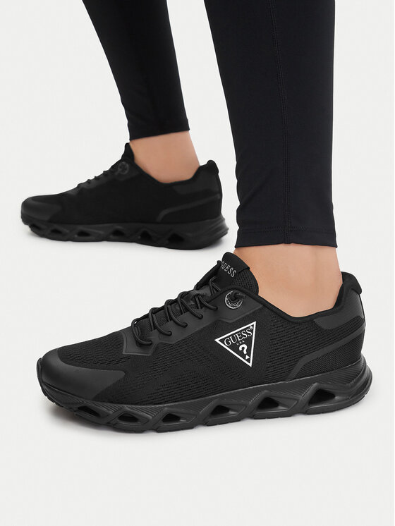 Guess Sportcipők FLTEAS FAB12 Fekete