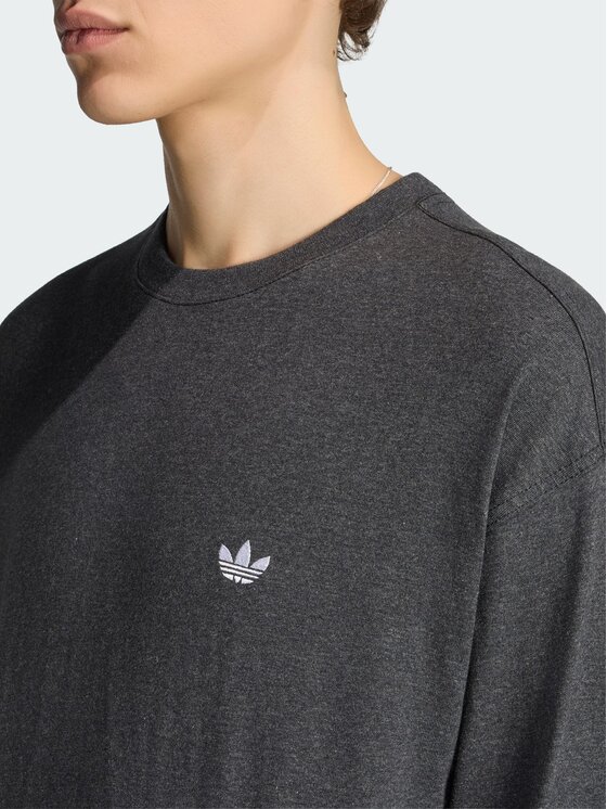 adidas adidas T-Shirt 165316 Szary ciemny Loose Fit
