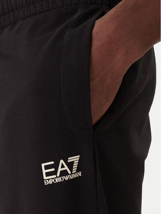 EA7 Emporio Armani EA7 Emporio Armani Tepláková souprava 7M000236 AF13512 MC156 Černá Regular Fit