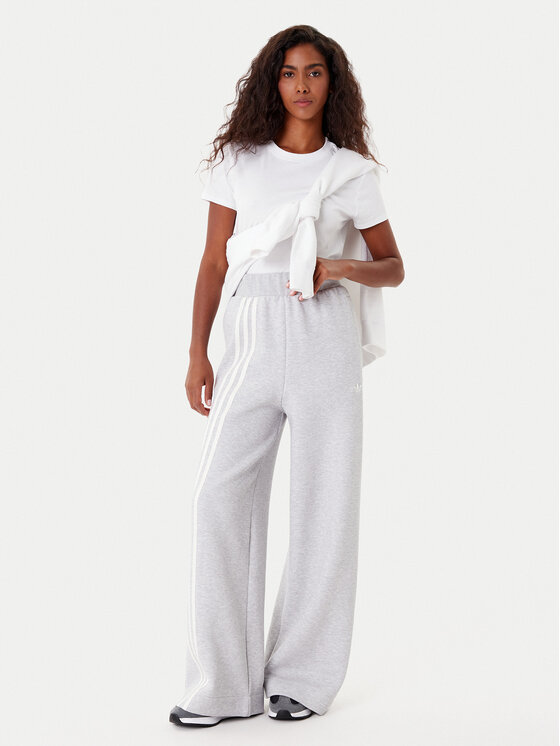 adidas adidas Spodnie dresowe Off Placed 3-Stripes KA0833 Szary Wide Leg