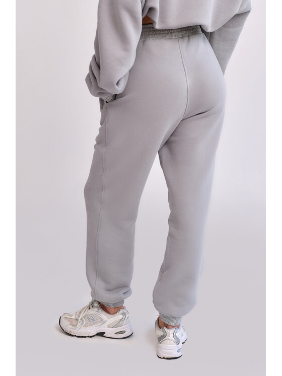 MANDRAGORA MANDRAGORA Spodnie dresowe Lantre Szary Jogger Fit