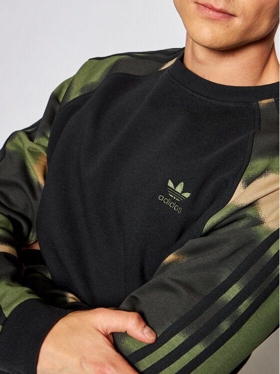 Adidas camo crew best sale