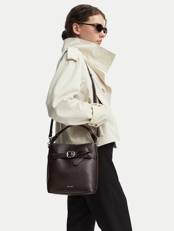 Calvin Klein Geantă Buckle Mini Bucket Crossbody LV04F3550G Maro