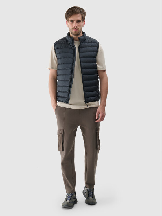 4F 4F Kamizelka NATURAL (DOWN) WARMTH Czarny Regular Fit