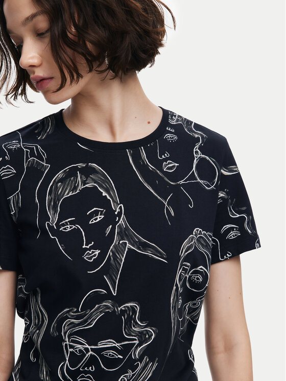 Desigual Desigual T-shirt Caras 24WWTK54 Crna Regular Fit