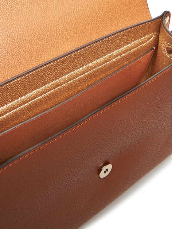 Guess Guess Táska Meridian II HWBG69 74200 Barna