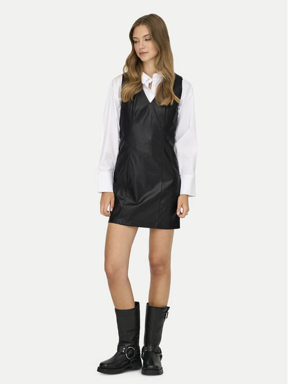 ONLY ONLY Dirbtinės odos suknelė Nelly 15360558 Juoda Slim Fit