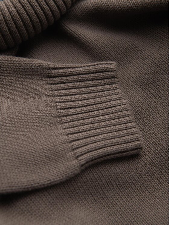 Ombre Ombre Sweter OM-SWTN-0163 Brązowy ciemny Regular Fit