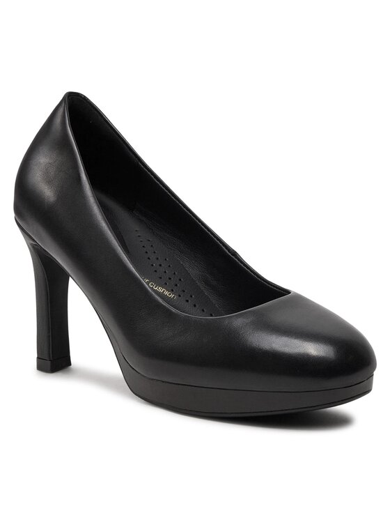 Clarks plateau pumps cheap