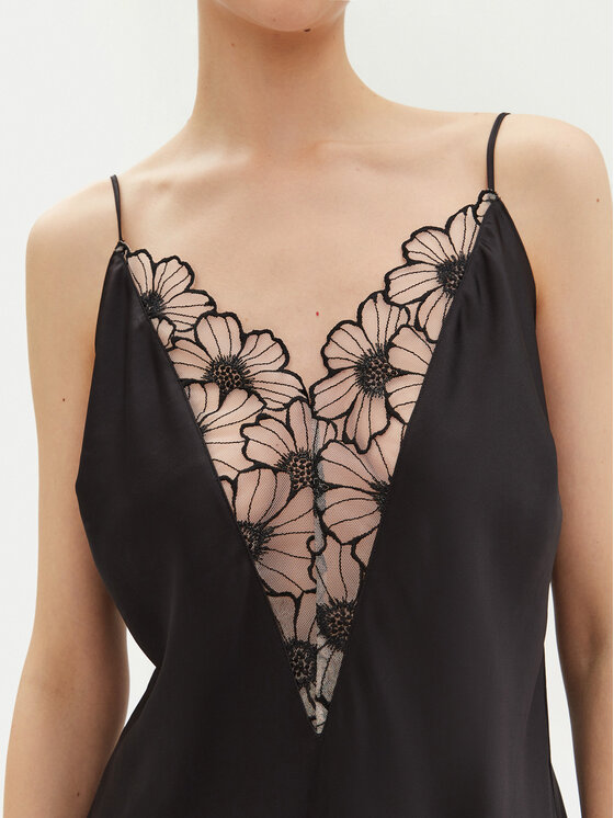 Chantelle Chantelle Nočna srajca Pulp Lush C22TW5 Črna Regular Fit