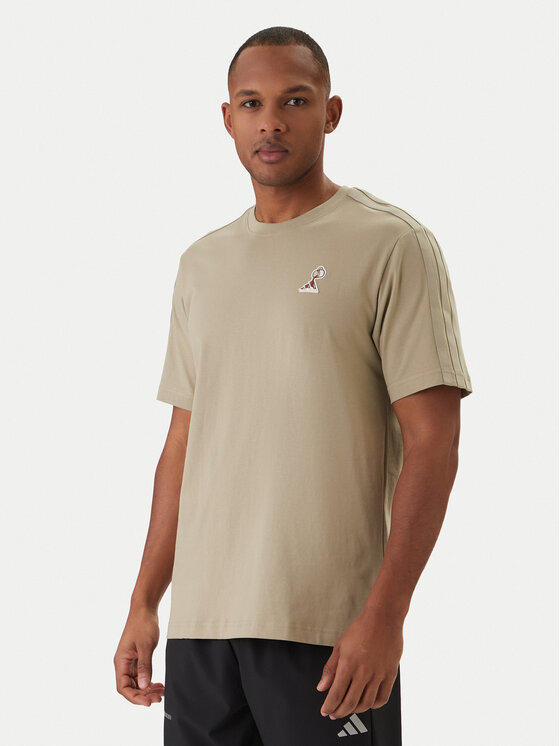 adidas adidas T-Shirt Lux Coffee Cafe Pour Graphic KB4846 Zielony Loose Fit