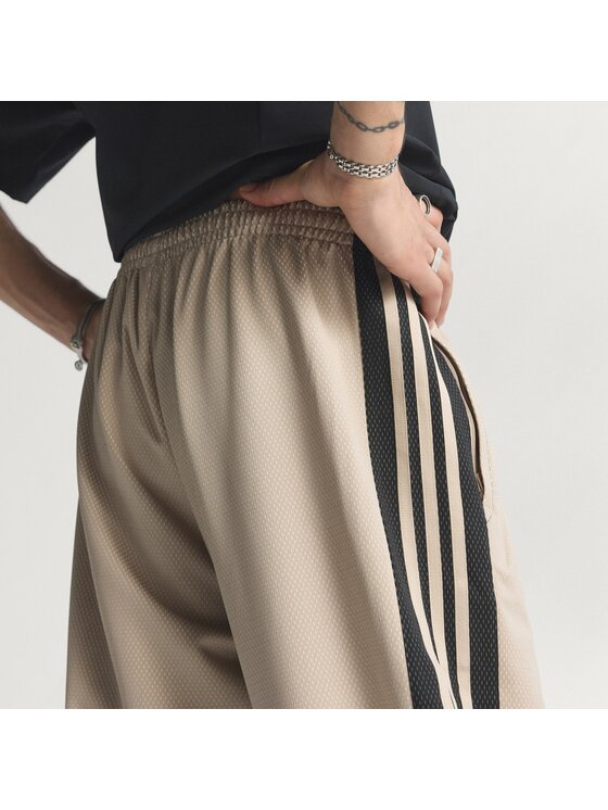 adidas adidas Sportinės kelnės KE0116 Smėlio Loose Fit