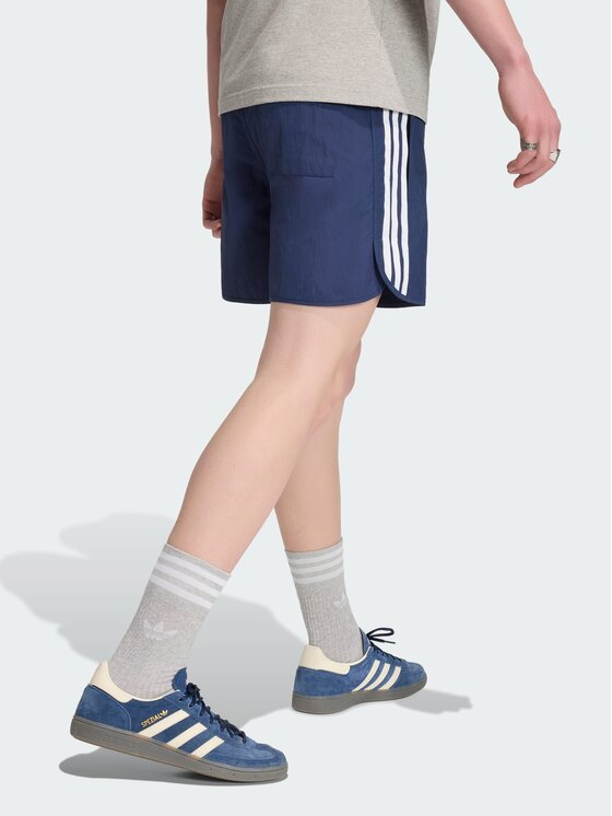 adidas adidas Szorty materiałowe 159299 Niebieski jasny Regular Fit