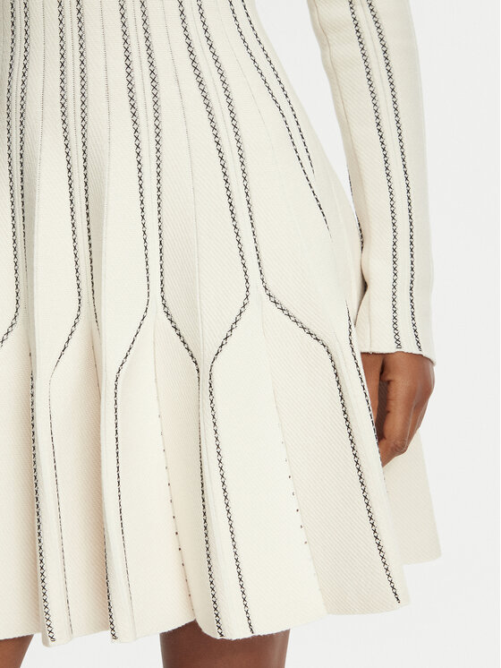 Elisabetta Franchi Elisabetta Franchi Trikotāžas kleita AM-39Q-67E2-V590 Krēmkrāsas Fitted Fit