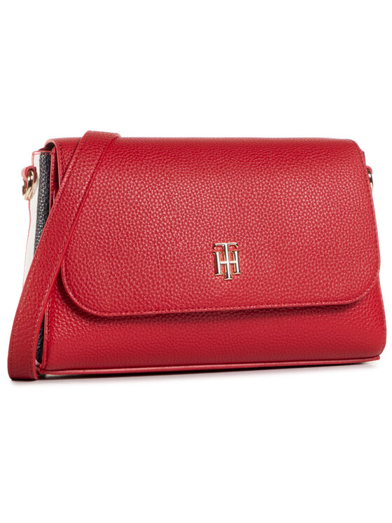 tommy hilfiger essence flap crossover