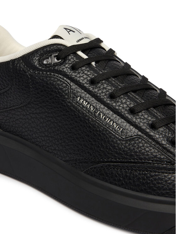 Armani Exchange Armani Exchange Sneakersy XM002205 AF21444 UC001 Čierna