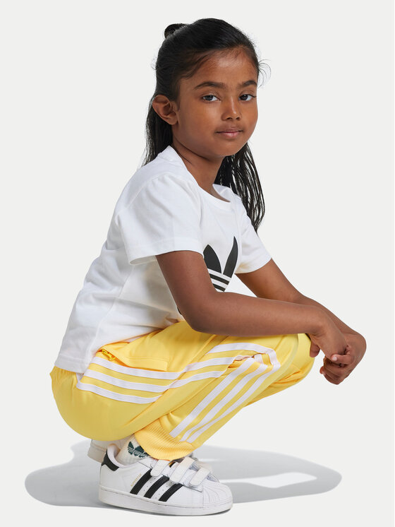 adidas adidas Tricou adicolor Trefoil JE0518 Alb Regular Fit