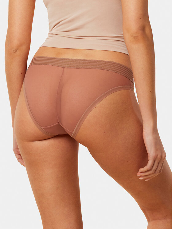 Triumph Triumph Klassikalised aluspüksid Tempting Sheer Highleg Tai 10215956 Beež