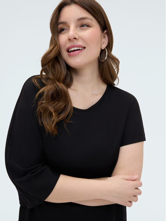 Fiorella Rubino Fiorella Rubino T-shirt G04SL008929N033 Nero Boxy Fit