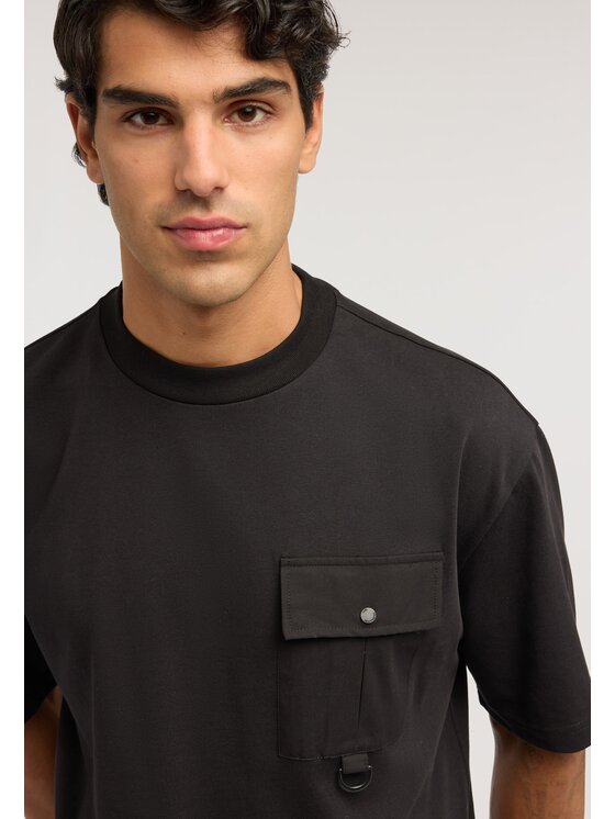 Trussardi Trussardi T-shirt G0838000246N033 Nero Regular Fit
