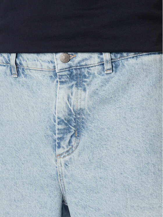 BOSS BOSS Pantaloncini di jeans Sandrew 50559031 Azzurro chiaro Regular Fit