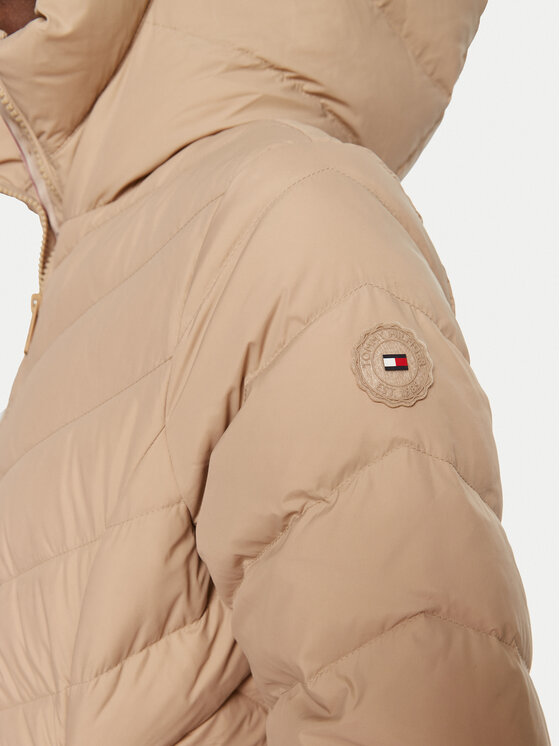 Tommy Hilfiger Tommy Hilfiger Pūkinė striukė Chevron WW0WW42622 Smėlio Regular Fit