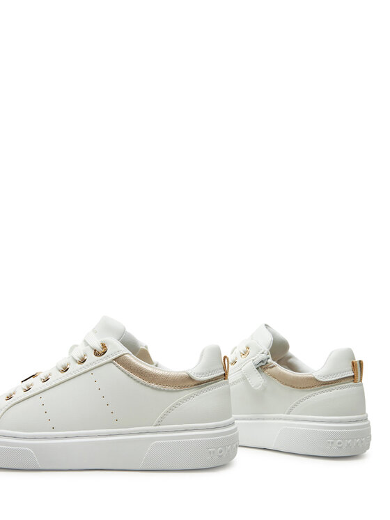 Tommy Hilfiger Tommy Hilfiger Laisvalaikio batai Low Cut Lace-Up Sneaker T3A9-33743-1355 S Balta