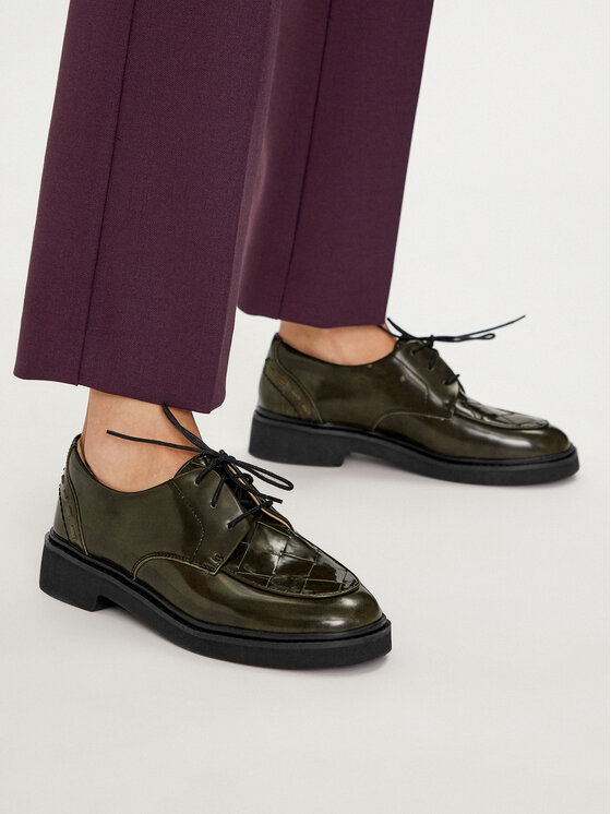Clarks Clarks Oxfordky Splend Weave 26176808 Čierna