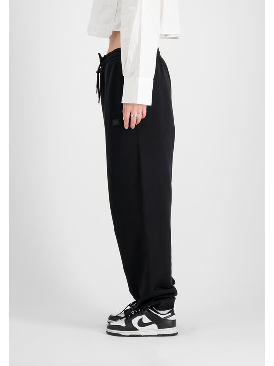 Alpha Industries Alpha Industries Joggery Alpha Essentials Rubber Logo Jogger Women Czarny Relaxed Fit
