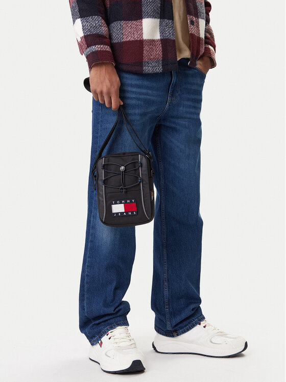 Tommy Jeans Tommy Jeans Torbica za okrog pasu Tjm Archive Reporter AM0AM13882 Črna
