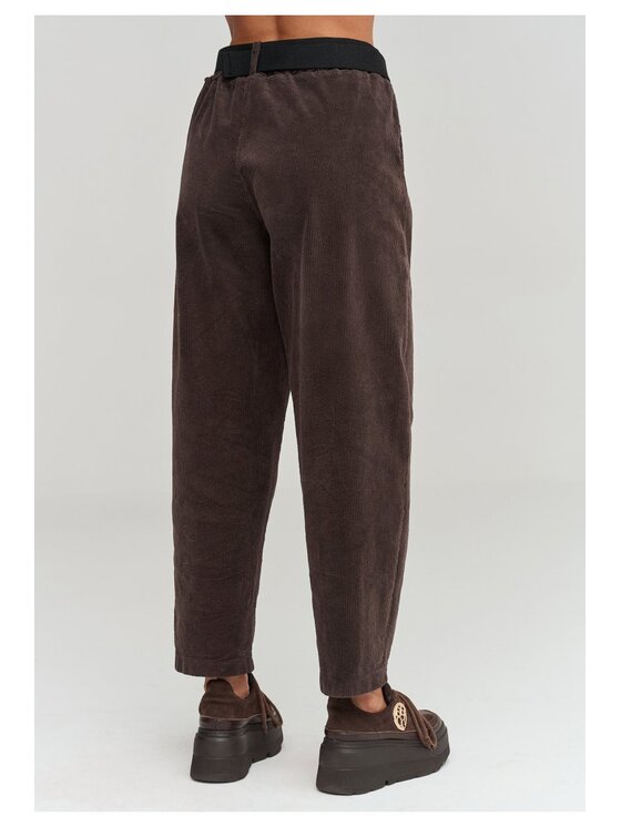 Makadamia Makadamia Jeansy C97 Brązowy Loose Fit
