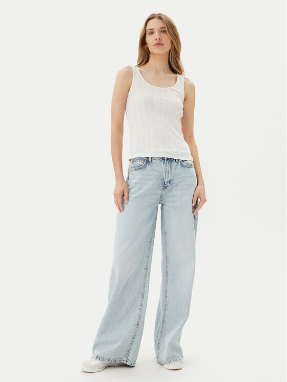 Pieces Pieces топ Fia 17155482 Бял Slim Fit