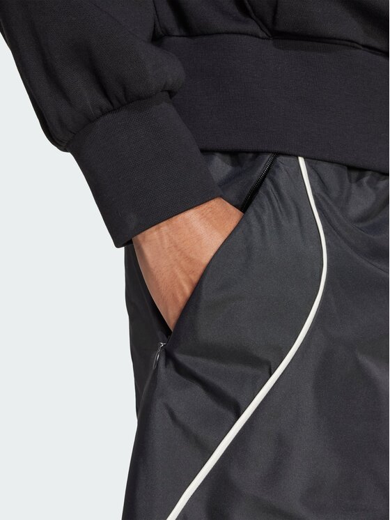 adidas adidas Szorty materiałowe 151847 Czarny Regular Fit