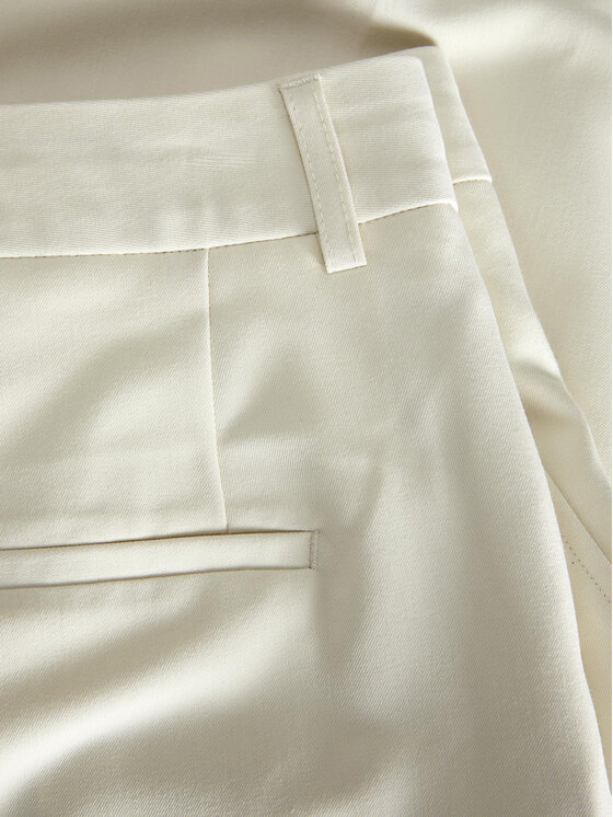 JJXX JJXX Pantaloncini di tessuto Mary 12213192 Écru Regular Fit