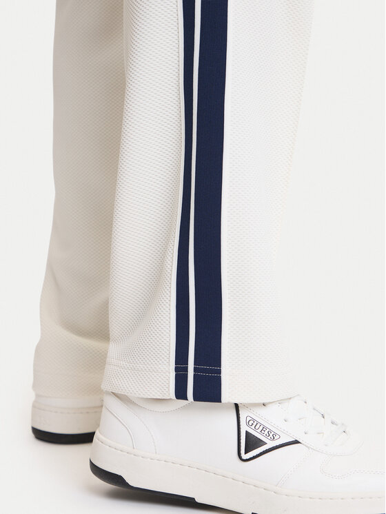 Guess Guess Pantaloni da tuta Z6GB14 K3211 Écru Regular Fit