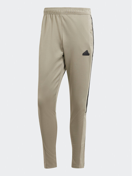 adidas Jogginghose Tiro IS1504 Grun Regular Fit Modivo
