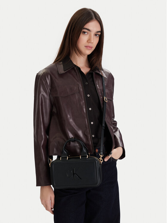 Calvin Klein Calvin Klein Käekott Bold Ck Bauletto Crossbody LV04F3411G Must