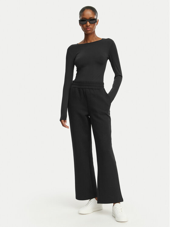 Armani Exchange Armani Exchange Sportinės kelnės XW002840 AF21298 UC001 Juoda Regular Fit