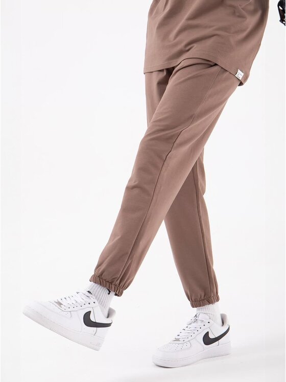 Machinist Machinist Spodnie dresowe Spodnie Dresowe Jogger Męskie Brązowe Machinist Regular Basic L Brązowy Regular Fit