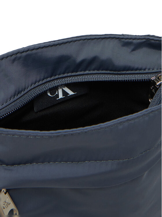 Calvin Klein Jeans Calvin Klein Jeans Crossover torbica Sport Essentials Flatpack 18 LV04G3030G Tamnoplava