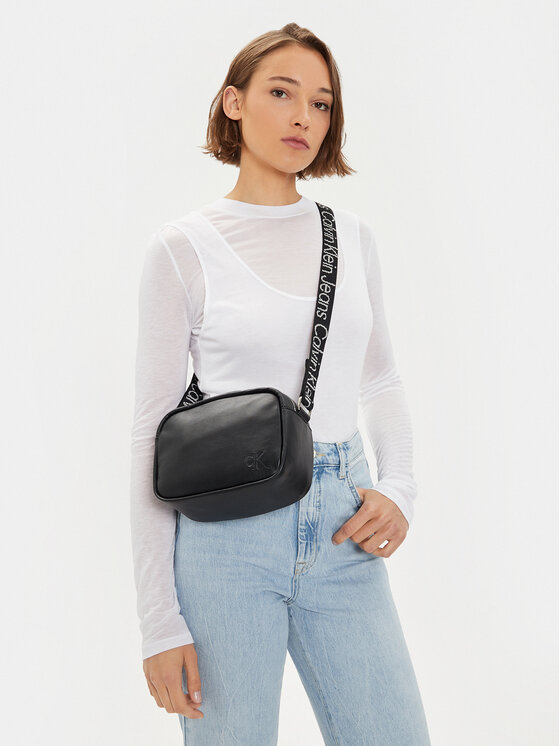 Calvin Klein Jeans Calvin Klein Jeans Geantă Ultralight Dblzip Camerabag21 Pu K60K611554 Negru