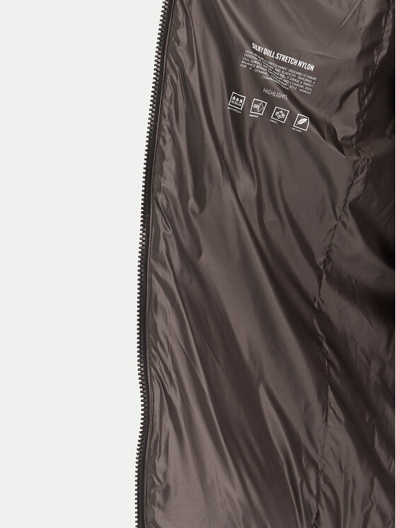 Hetregó Hetregó Pūkinė striukė Lena 8P697 25WD08 Juoda Regular Fit