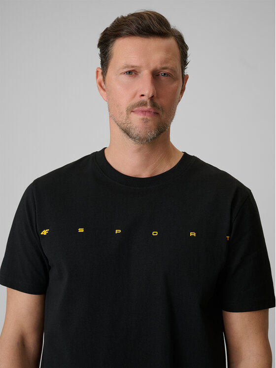 4F 4F T-Shirt CITY Czarny Regular Fit