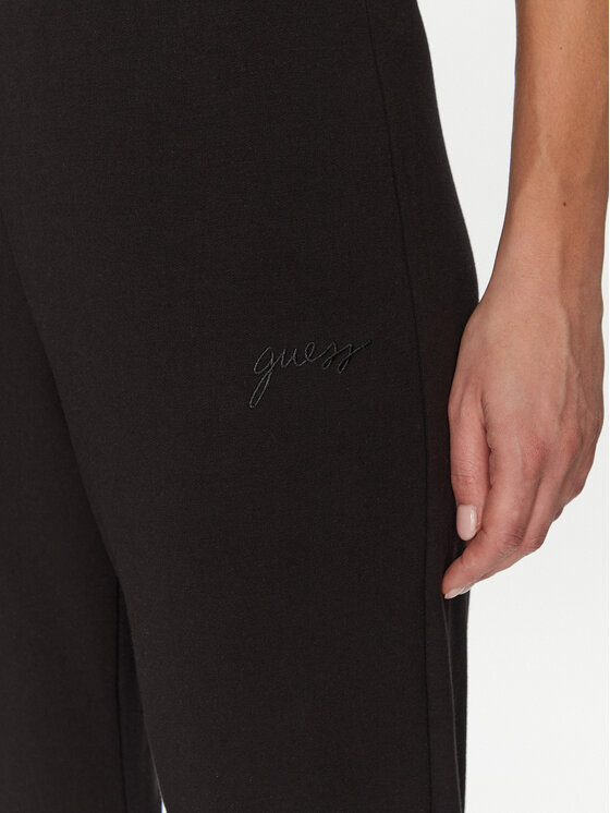 Guess Guess Medžiaginės kelnės O5GB05 KCQP2 Juoda Regular Fit