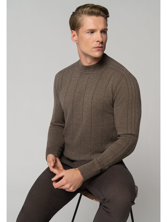 Volcano Volcano Sweter S-KING Brązowy Regular Fit