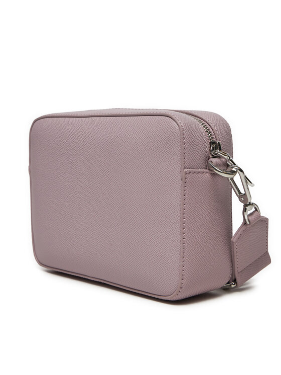 Calvin Klein Calvin Klein Handtasche Ck Must Small Camera Bag_Caviar K60K613084 Violett