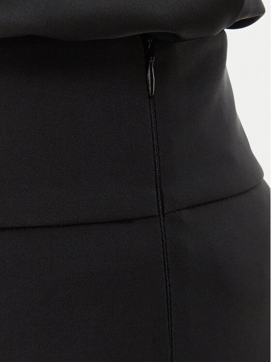 Rinascimento Rinascimento Hlače iz tkanine CFC0127876003 Črna Slim Fit