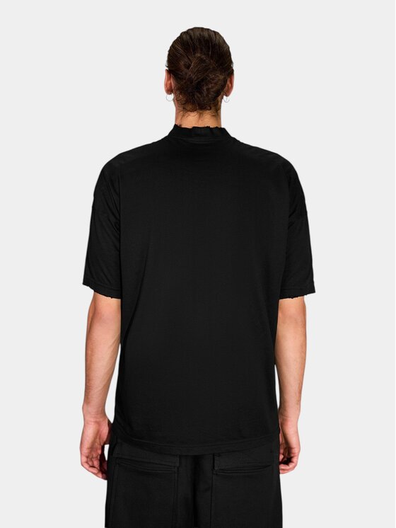MADE BY SOCIETY MADE BY SOCIETY T-Shirt UNFILTERED - T17528 Czarny Basic Fit
