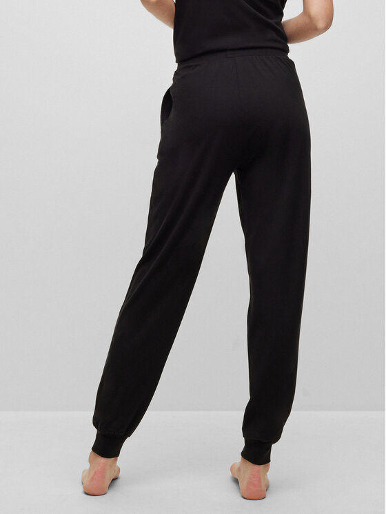 HUGO Hugo Долнище анцуг 50490578 Черен Regular Fit