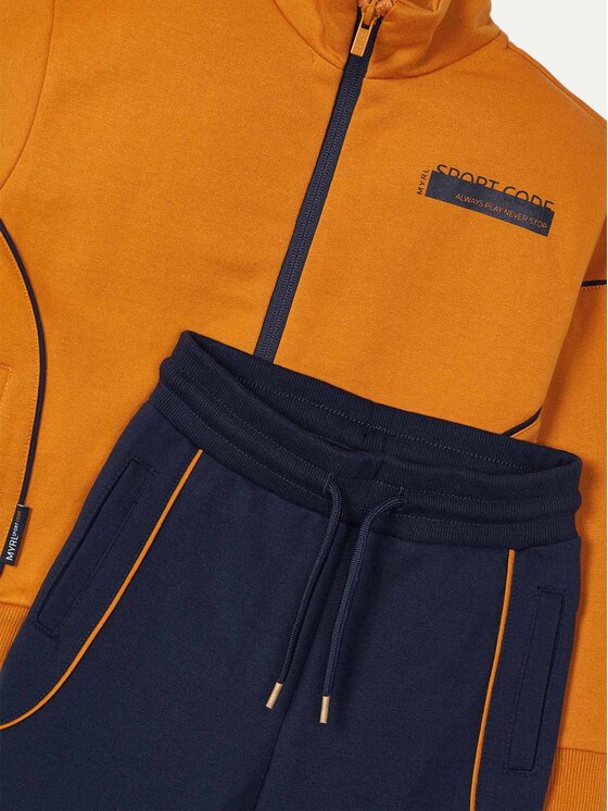 Mayoral Mayoral Trenirka 4881 Oranžna Regular Fit
